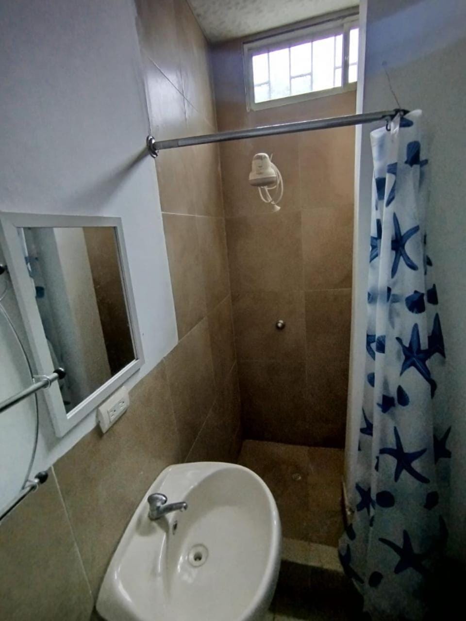Cozy room near UPSE Apartment in Santa Elena Province