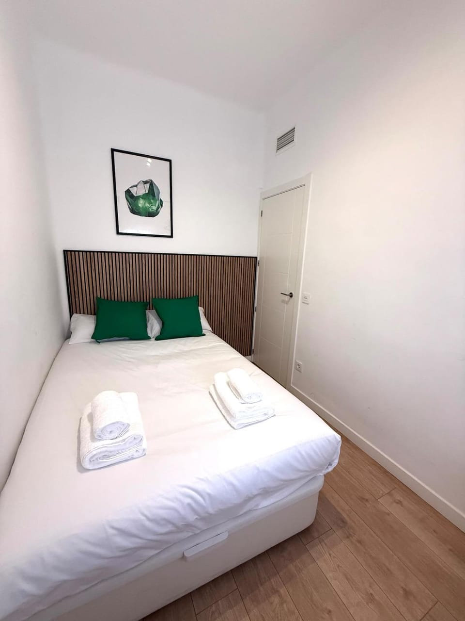 Retiro Residence esmeralda Apartment in Madrid