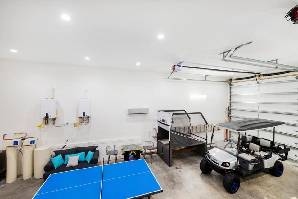 Blue Marlini Ocean views and private heated pool House in Port Aransas