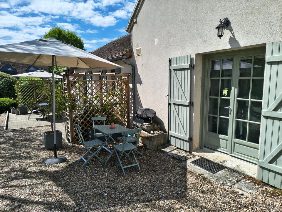 Gîte authentique près Zoo de Beauval et Châteaux House in Centre-Val de Loire