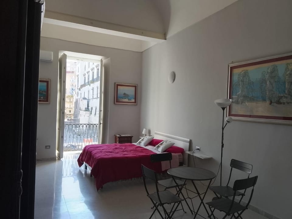 al vecchio lanificio Bed and Breakfast in Naples