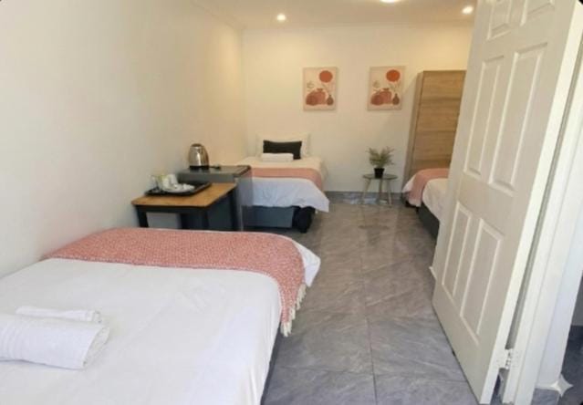 60 On Kosmos Bed and Breakfast in Cape Town