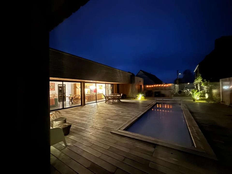 6-person villa with pool Villa in Locquirec