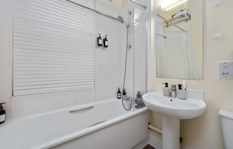 Shower, Bathroom, Bath