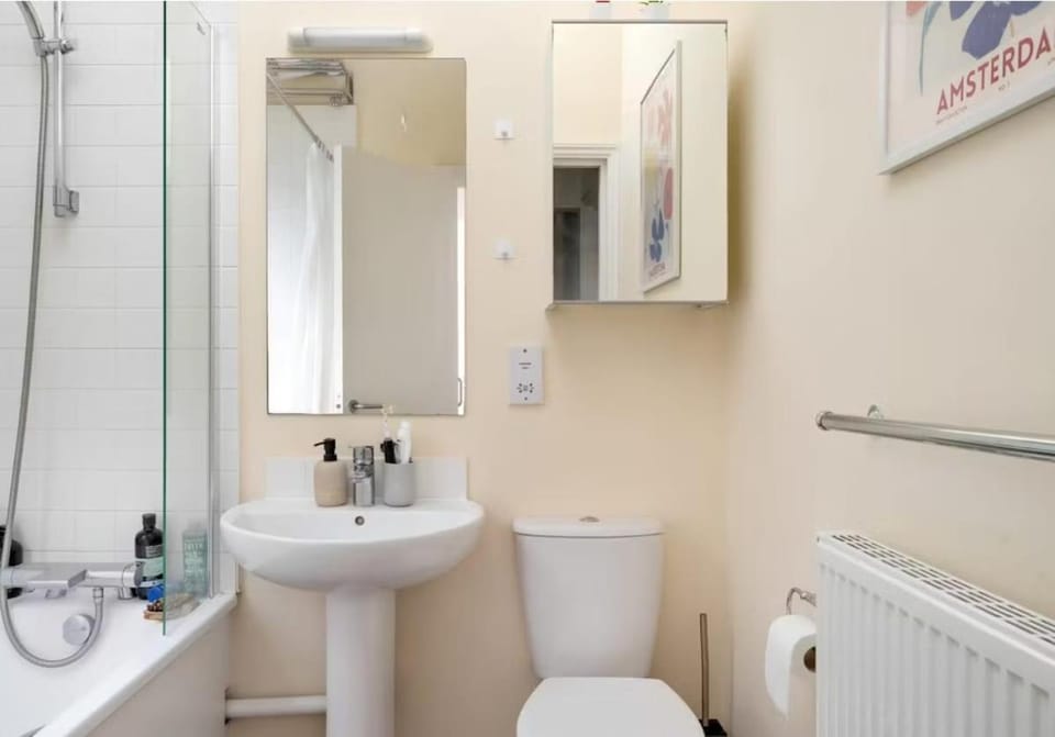 Toilet, Bathroom