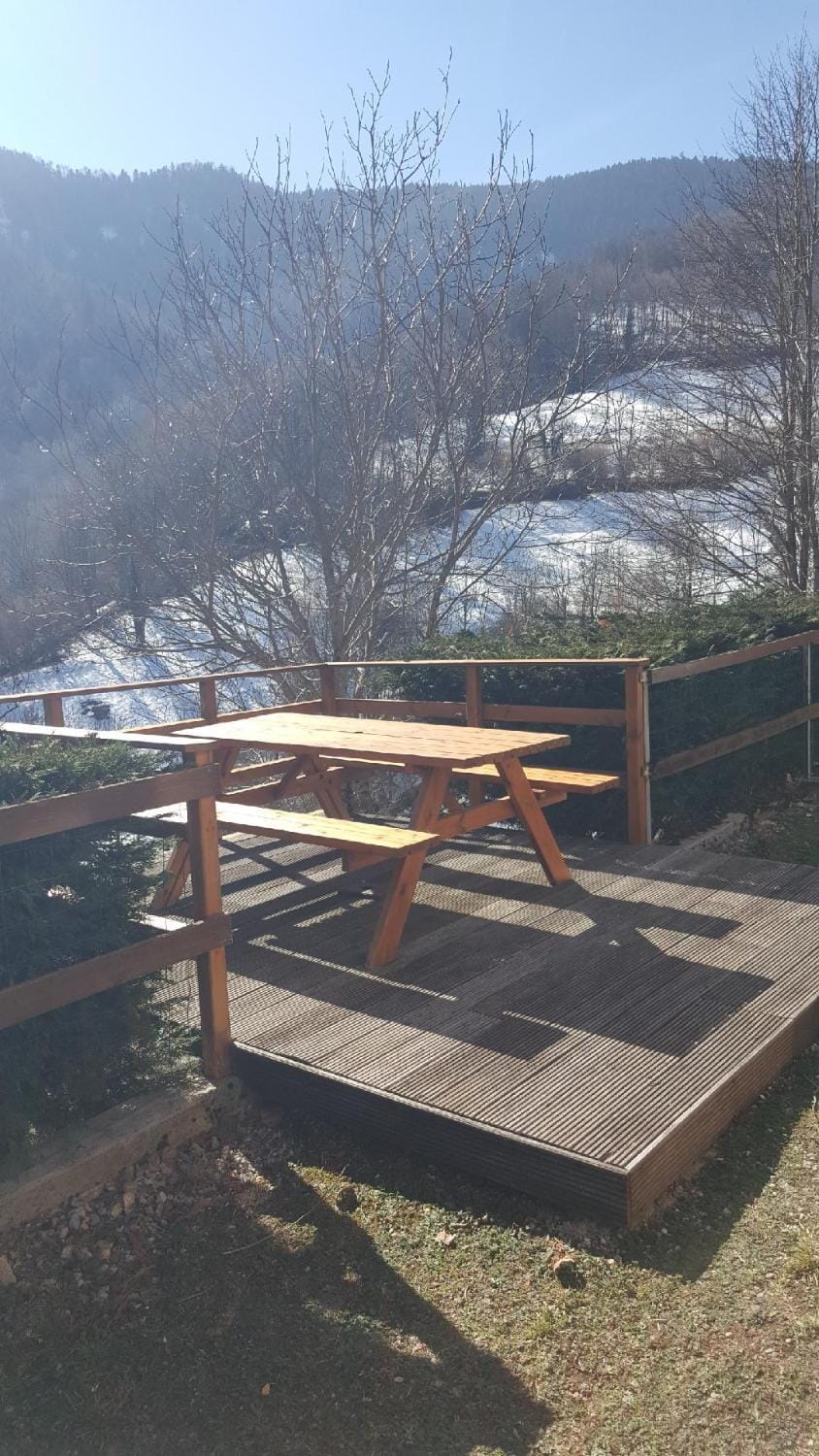 Chalet typique des Pyrénées Chalet in Occitanie