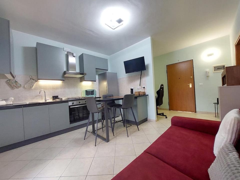 Communal lounge/ TV room, TV and multimedia, Kitchen or kitchenette, Living room, Seating area, Dining area, Evening entertainment, minibar, oven, stove