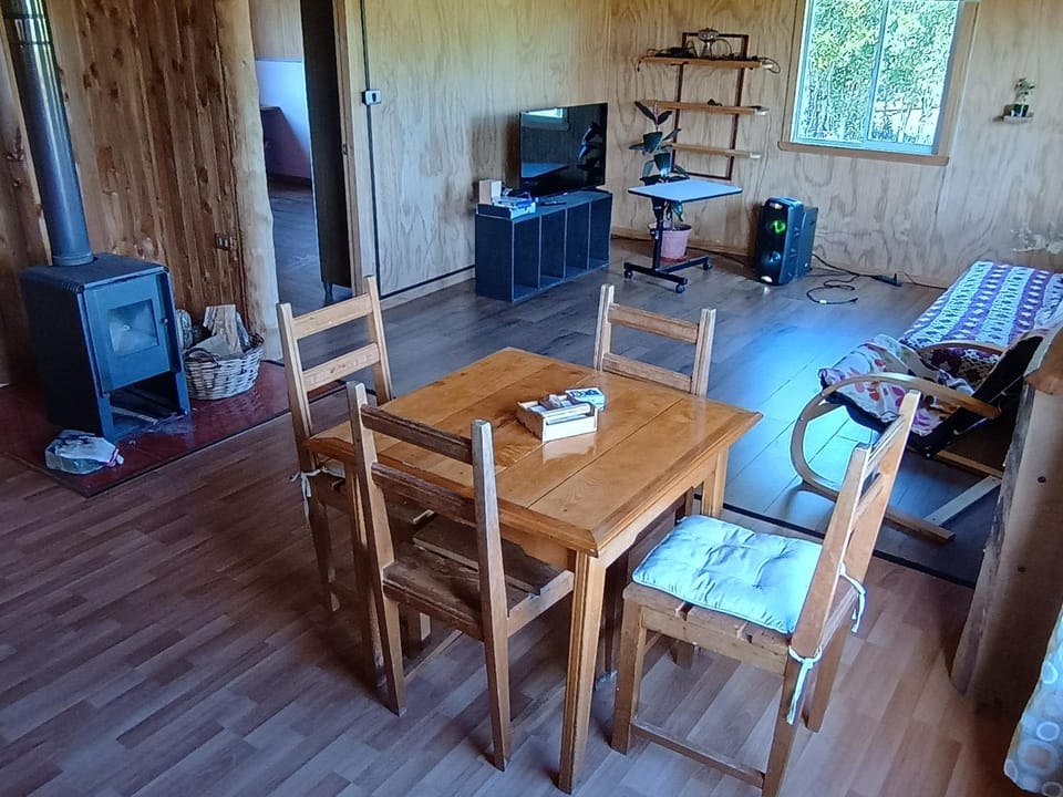 Communal lounge/ TV room, TV and multimedia, Living room, Dining area, minibar