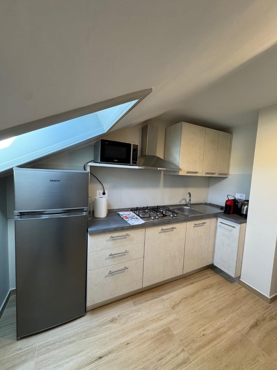 Kitchen or kitchenette, stove