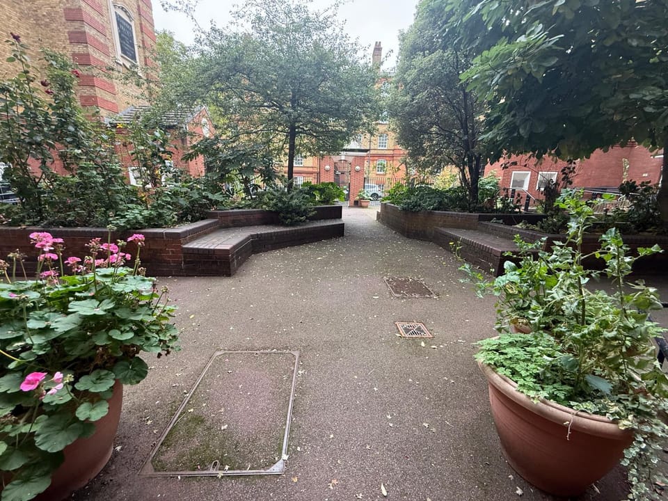 Tonbridge House Apartment in London Borough of Islington