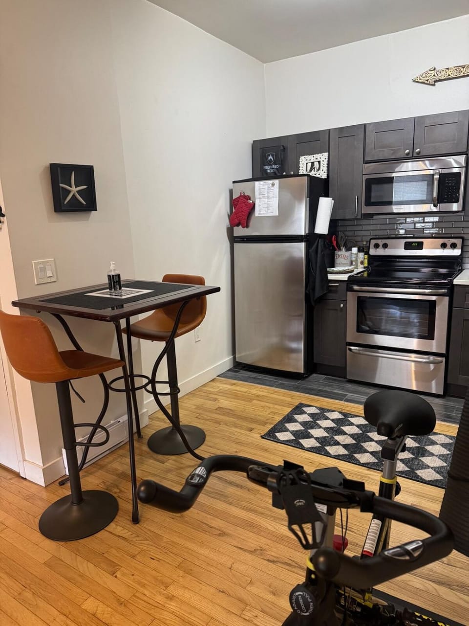 Modern Stay in Downtown Jersey City, Close to NYC! Apartment in Jersey City