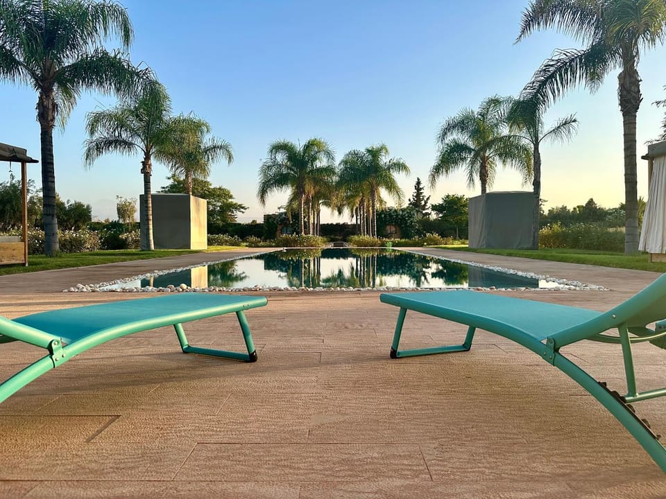 Garden, Pool view, Swimming pool, sunbed