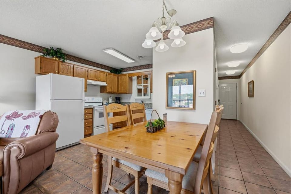 WP251 Time For 2! House in Pigeon Forge