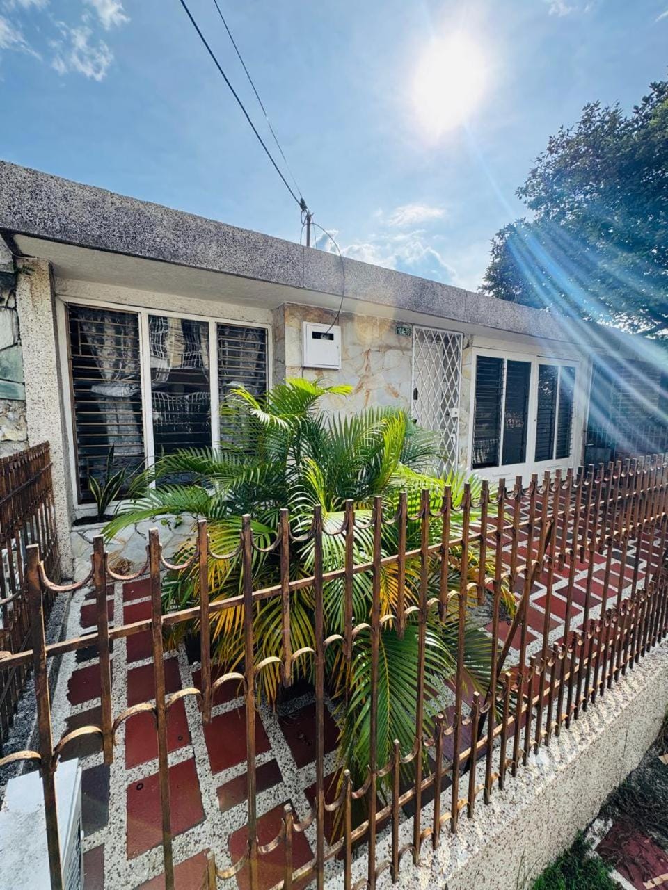 Casa Osiris Bed and Breakfast in Cali