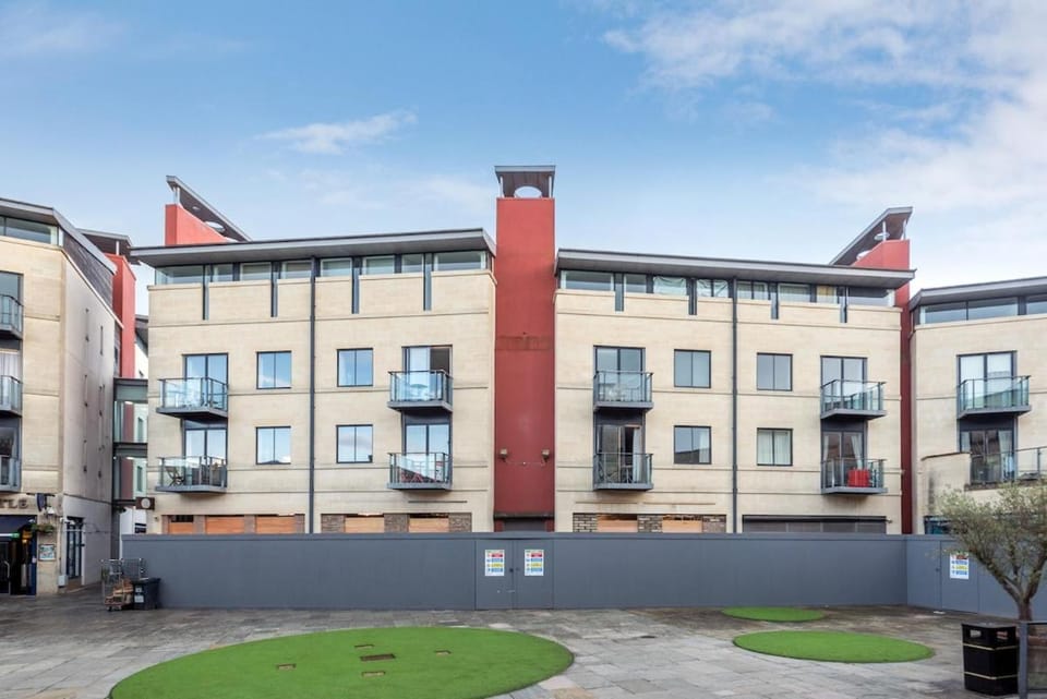 Elegant Oxford Flat - Central Spacious Comfortable Apartment in Oxford