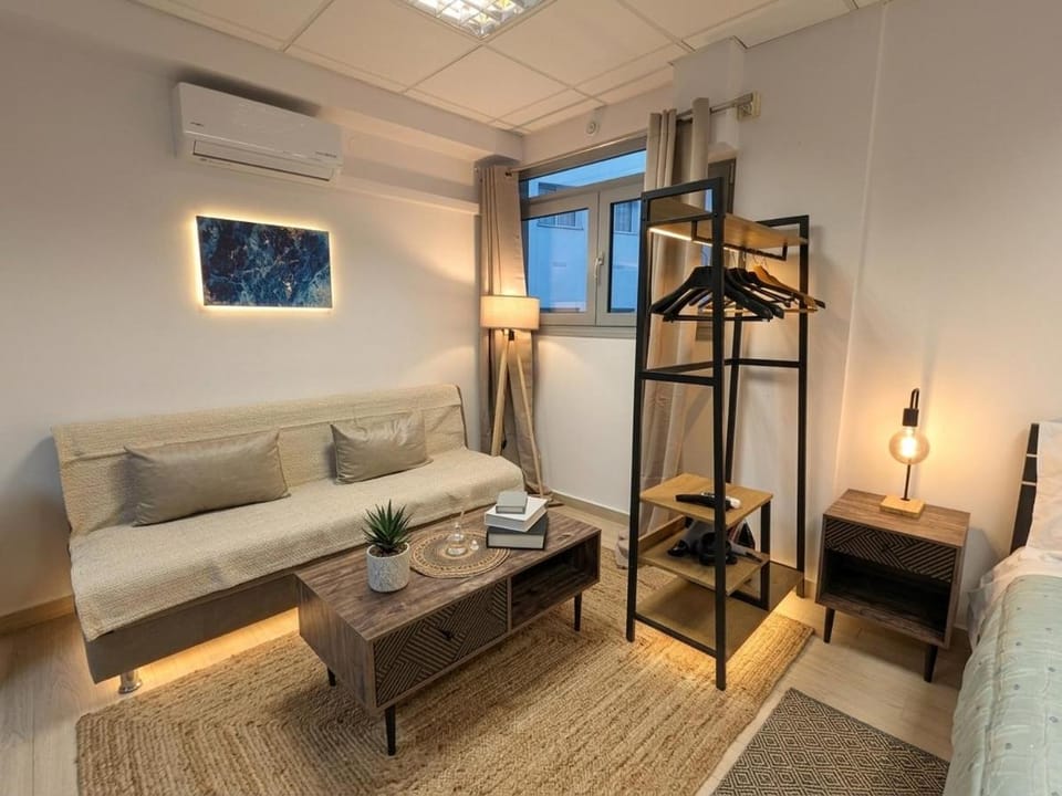 Seating area, air conditioner