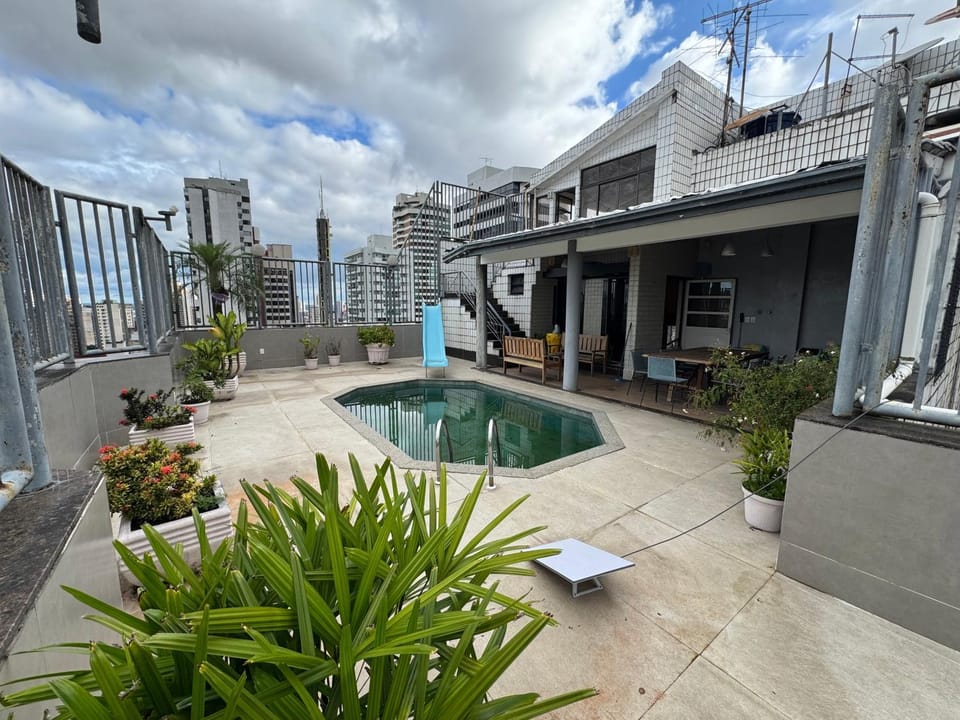 Cobertura triplex para a COP 30 Apartment in Belém