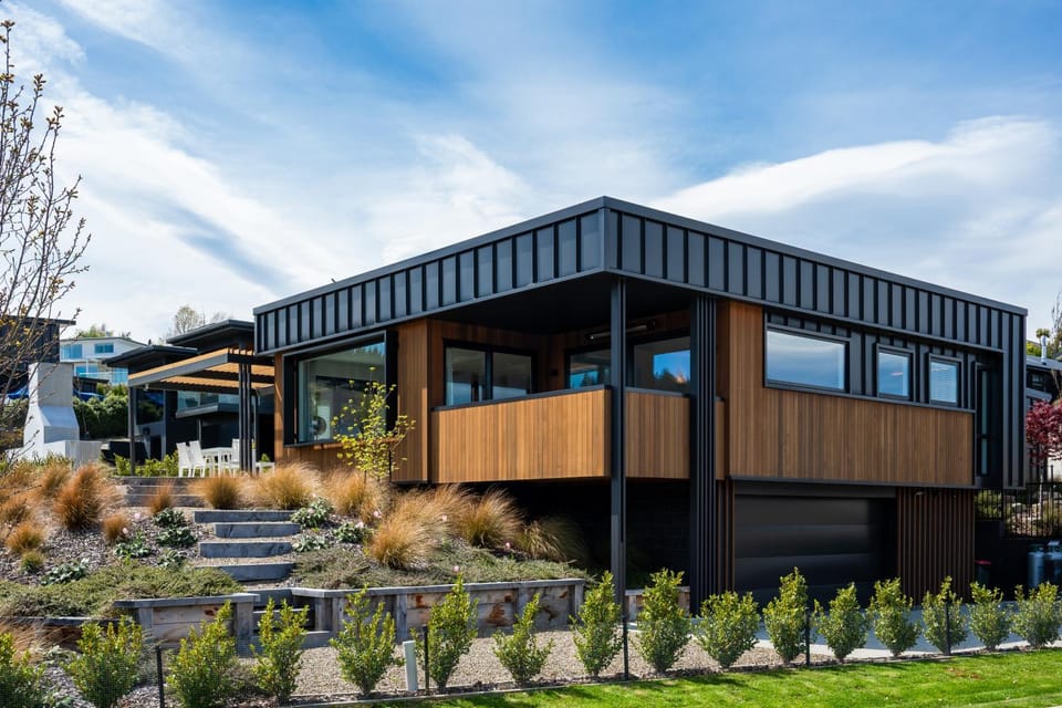 Property building, Spring, Day, Natural landscape, Garden