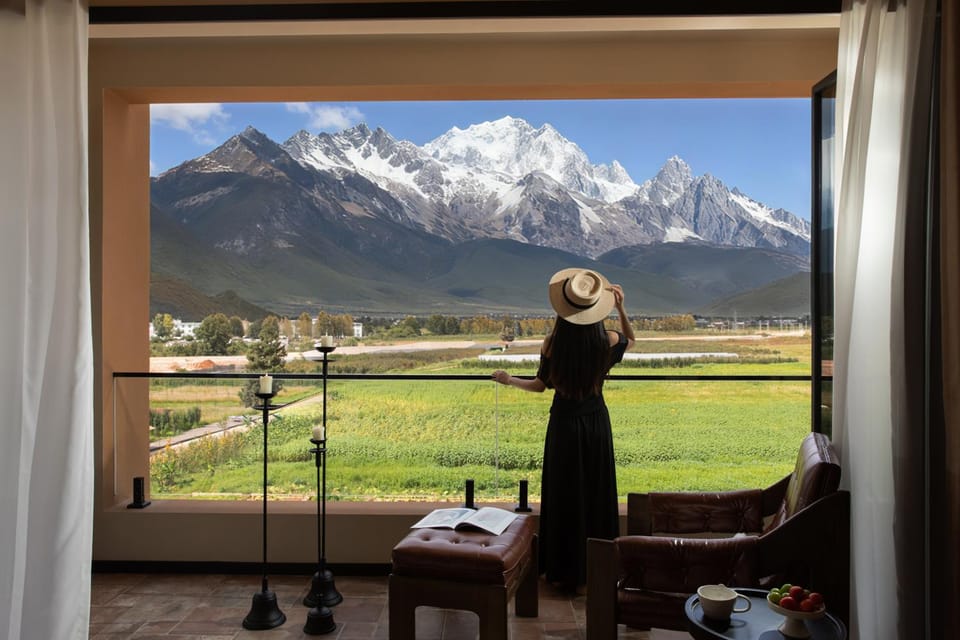 Natural landscape, View (from property/room), Mountain view