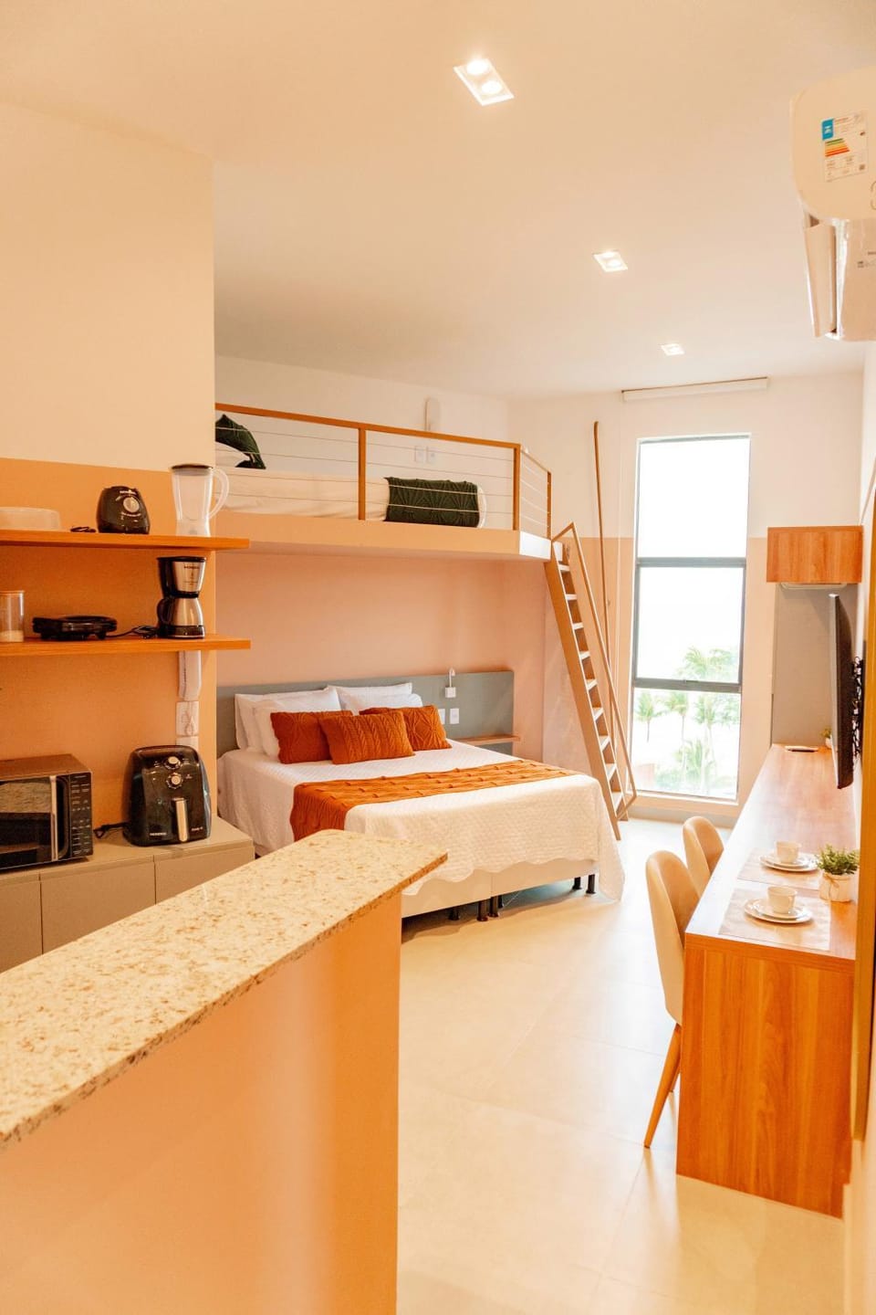 Bed, Kitchen or kitchenette, Photo of the whole room, bunk bed