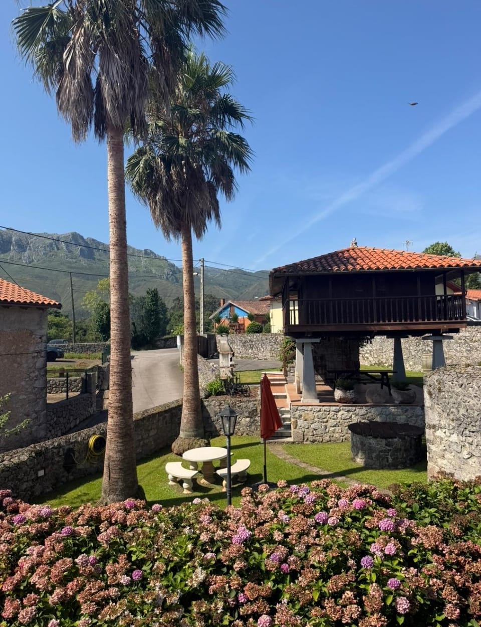 Casa Coxiguero House in Asturias