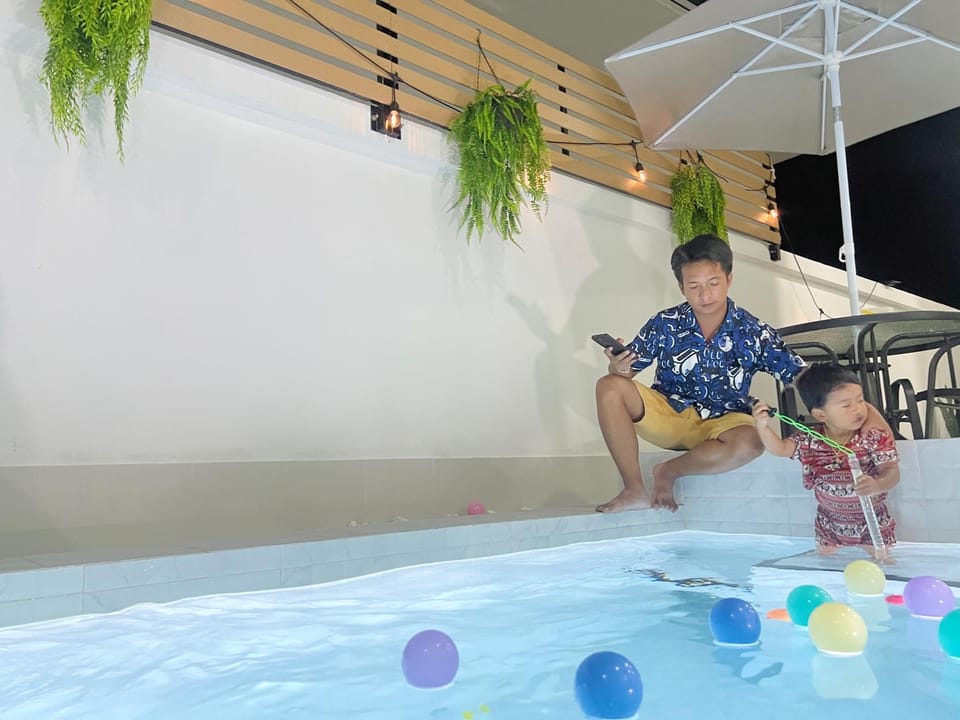 B leaf pool villa ชะอำ House in Thailand