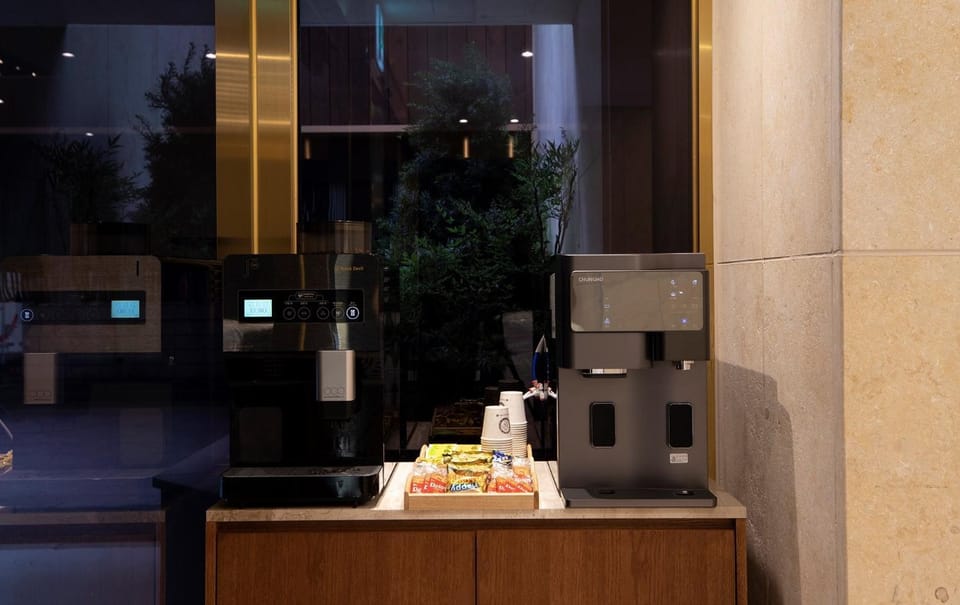 Coffee/tea facilities