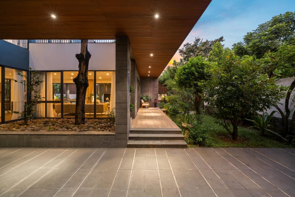 Property building, Garden