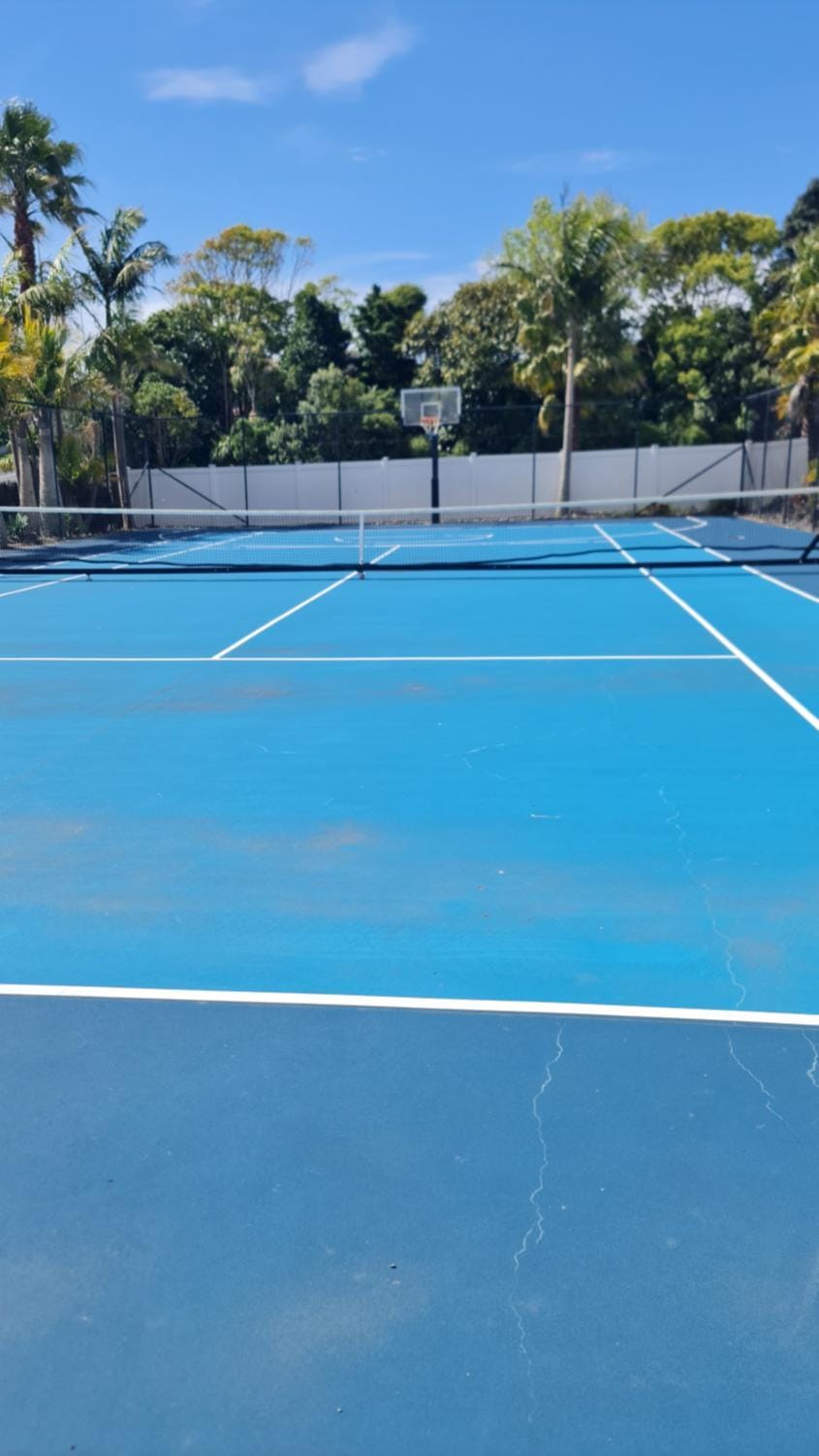 Tennis court