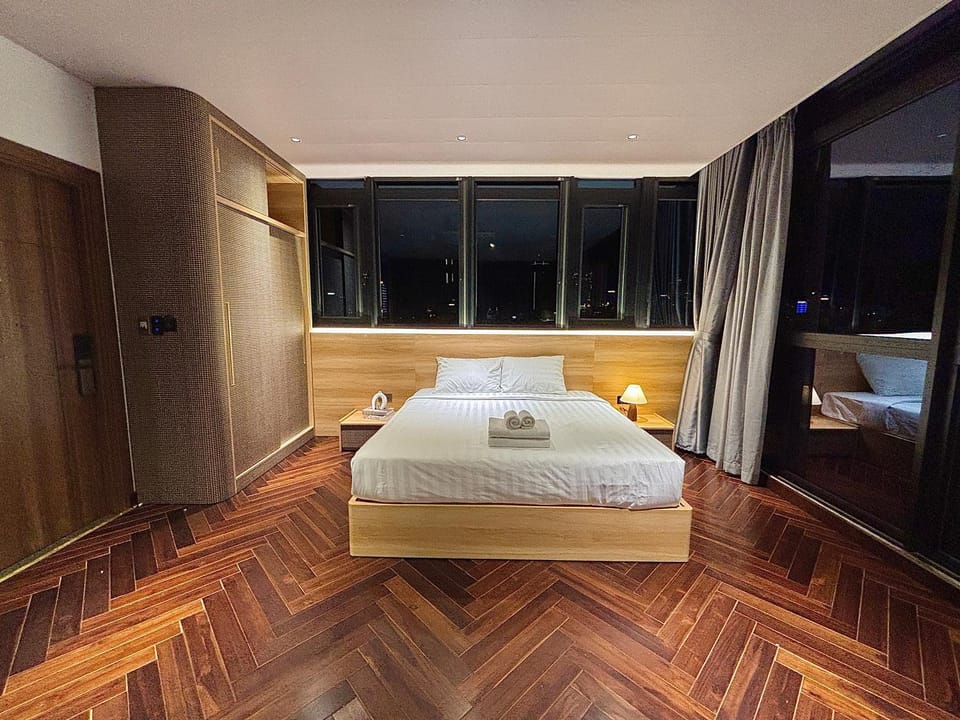 Bed, Photo of the whole room, Bedroom, wardrobe