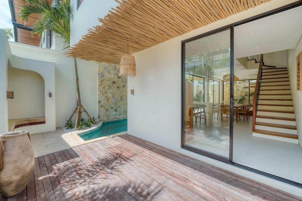 Anjuna Surf & Sunset 2BR Villas in Uluwatu Villa in Bali
