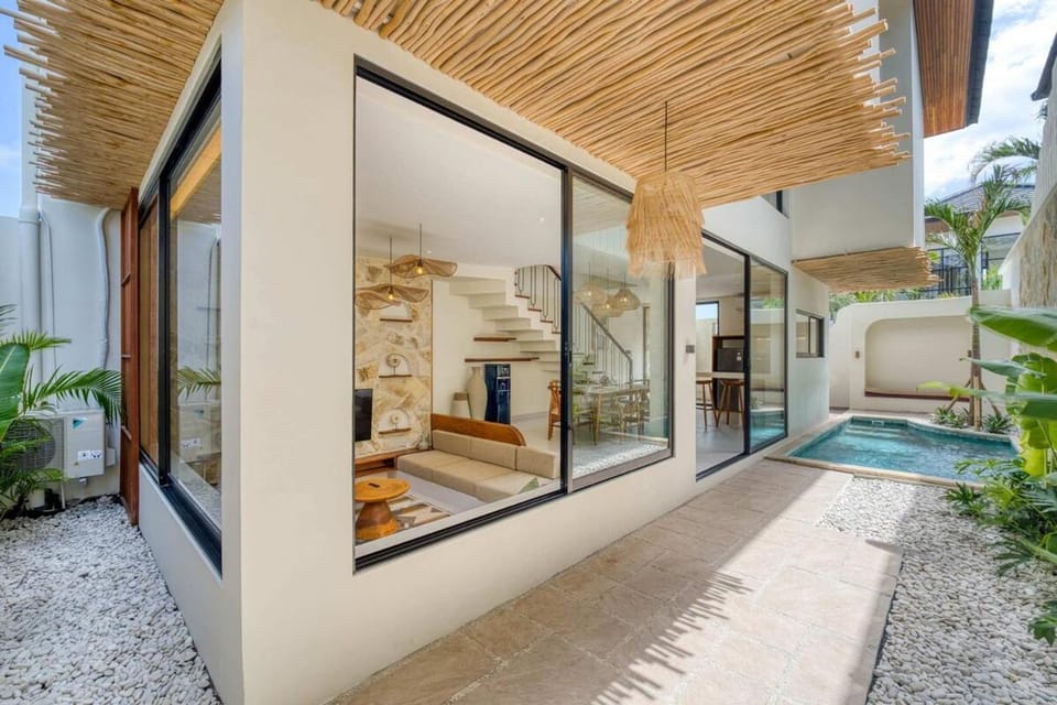 Anjuna Surf & Sunset 2BR Villas in Uluwatu Villa in Bali