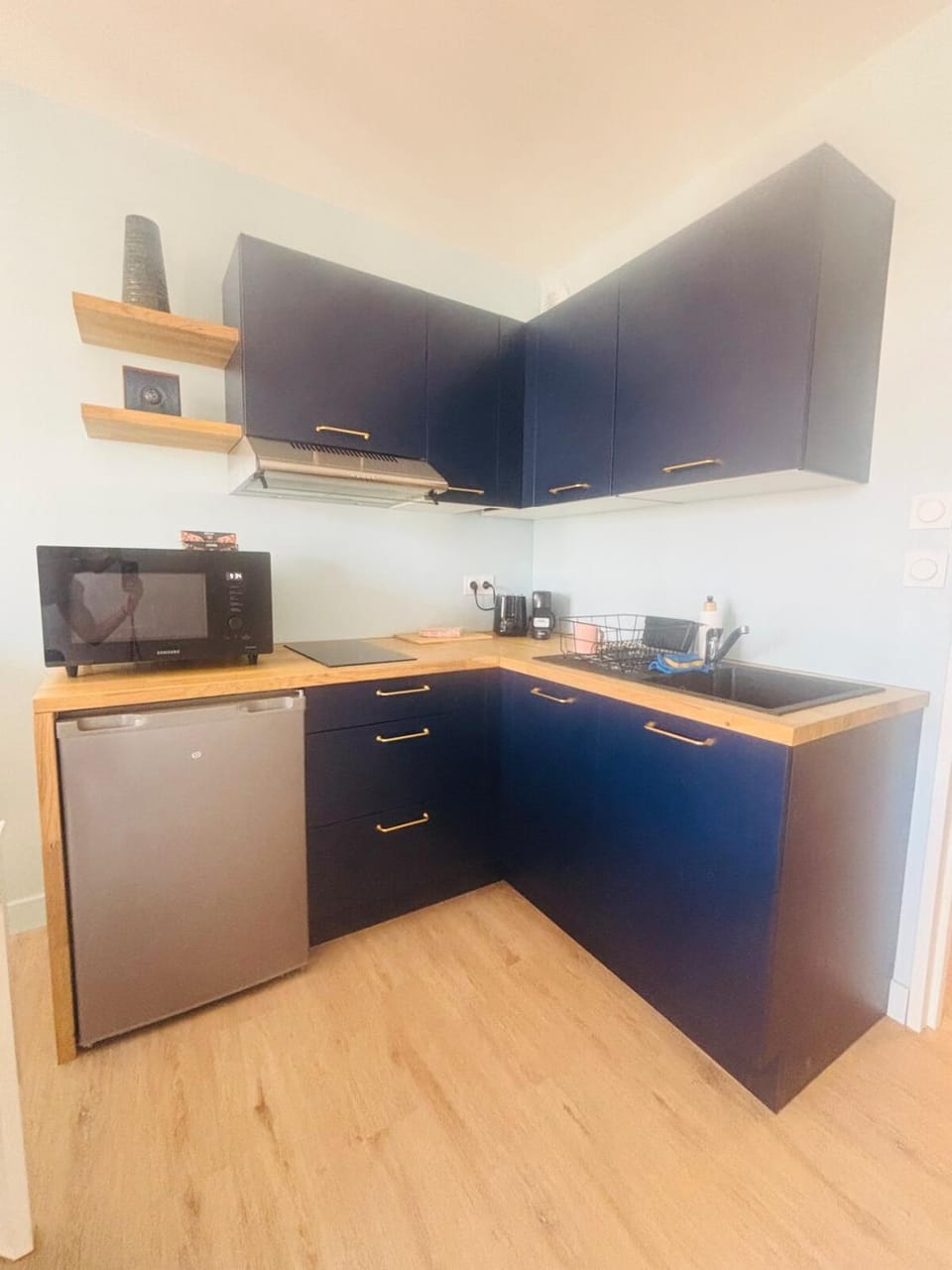 Charmant Studio Clévacances 2 étoiles - pour 2 personnes - VUE PLAGE, MER et CLIM Apartment in Canet-en-Roussillon