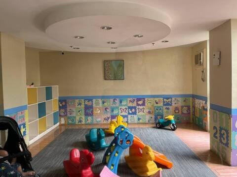 Kids's club