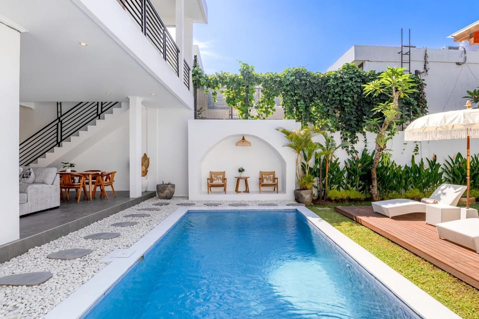 Astana Chinta Villa in Berawa Beach Villa in North Kuta