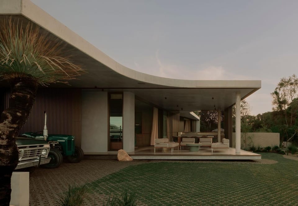 Arrawarra Beach House Bed and Breakfast in Arrawarra