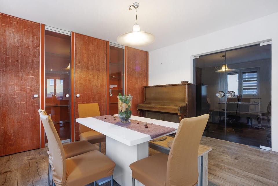 Property building, Living room