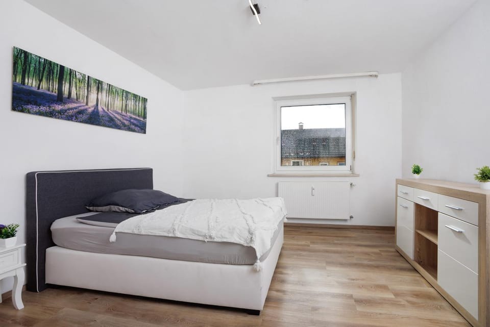 Living room, Bedroom