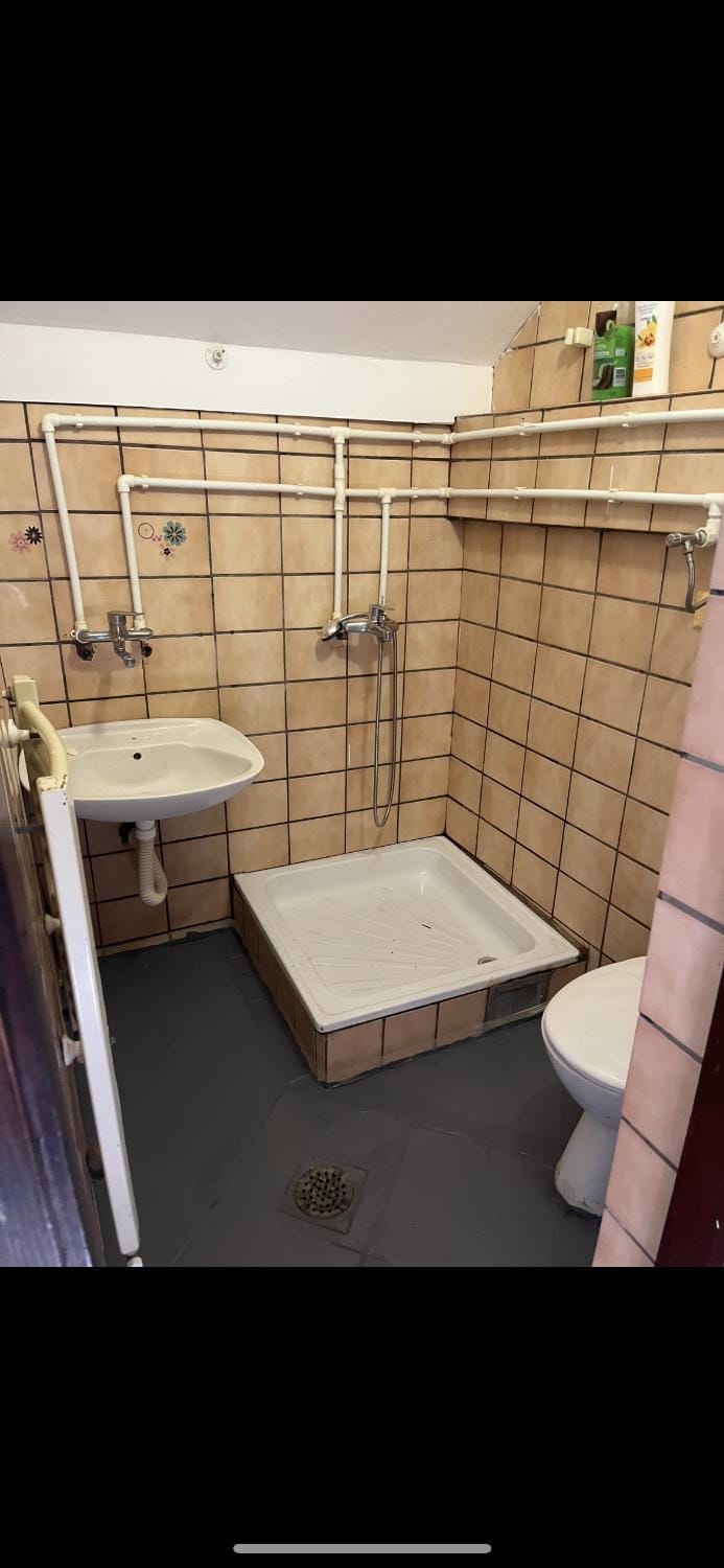 CC hostel double room with private bathroom Apartment in Novi Sad