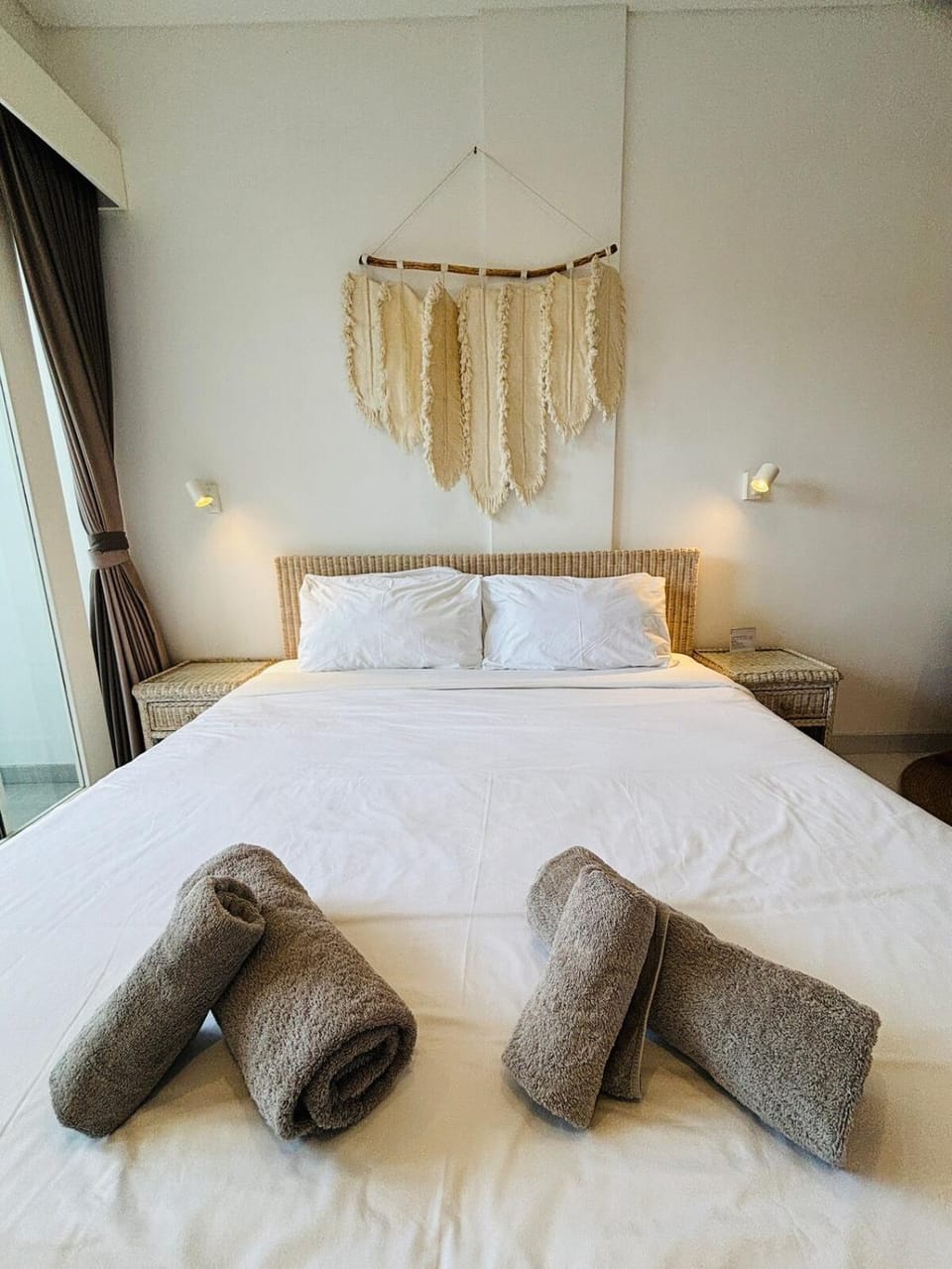 The Renon Residence King Bedroom 202 Apartment in Denpasar
