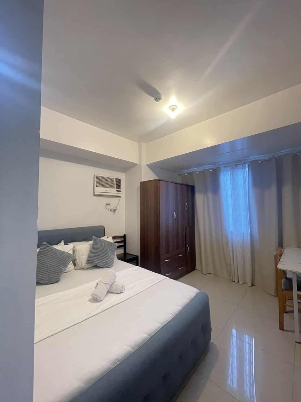 2 Bedroom Shore Residence Mall Of Asia Complex Apartment hotel in Pasay