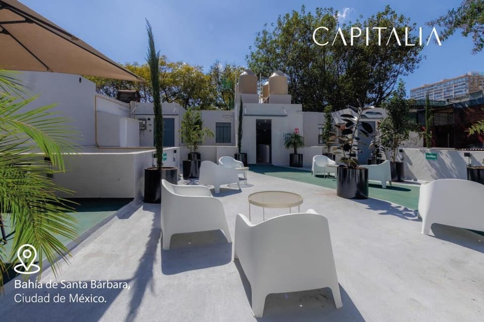 Capitalia Nuevo Polanco Patio & Pet Friendly Apartment in Mexico City