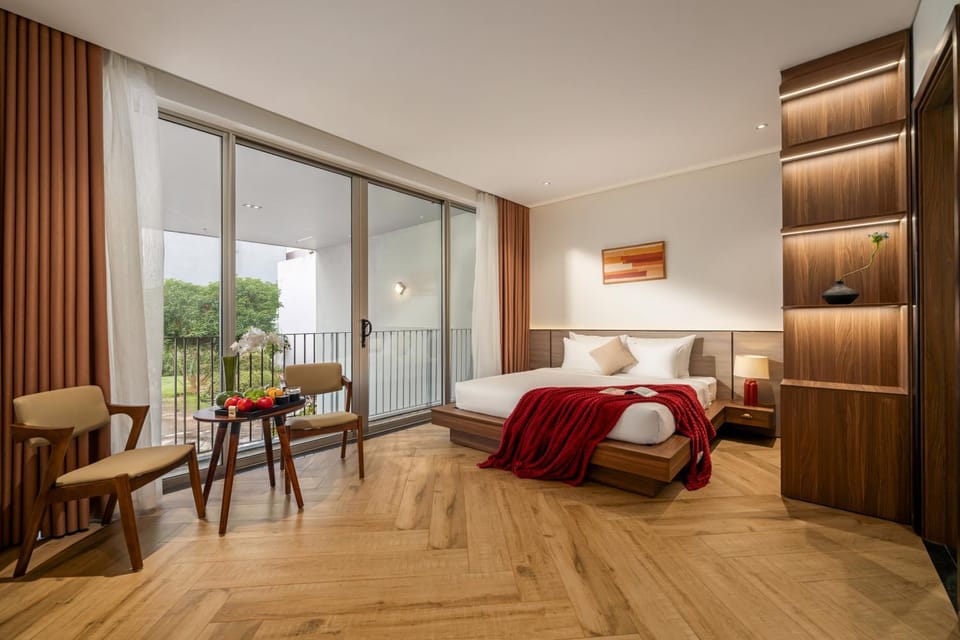 Bedroom, wardrobe