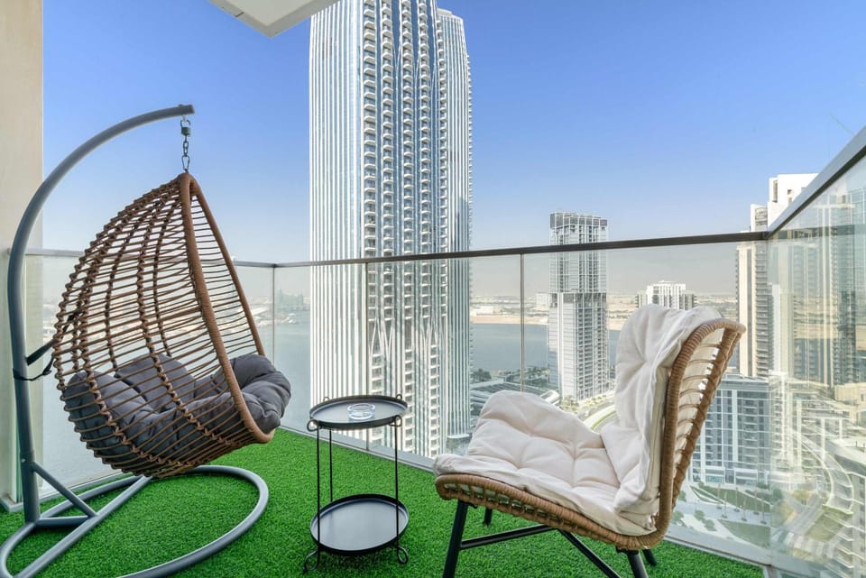 Balcony/Terrace, City view