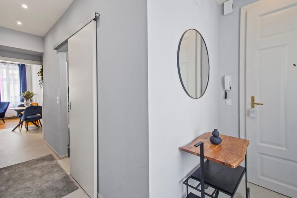 Near Mainstation I Urban Link I Free Wifi Apartment in Vienna