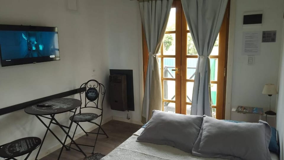 Communal lounge/ TV room, TV and multimedia, Living room