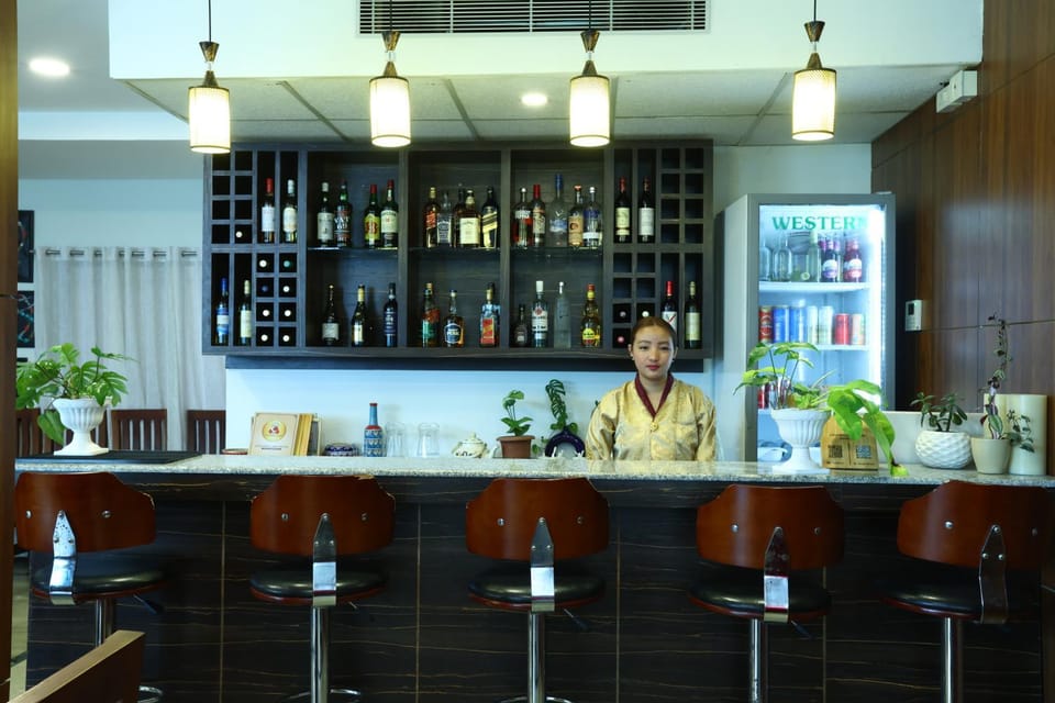 Lounge or bar, Drinks