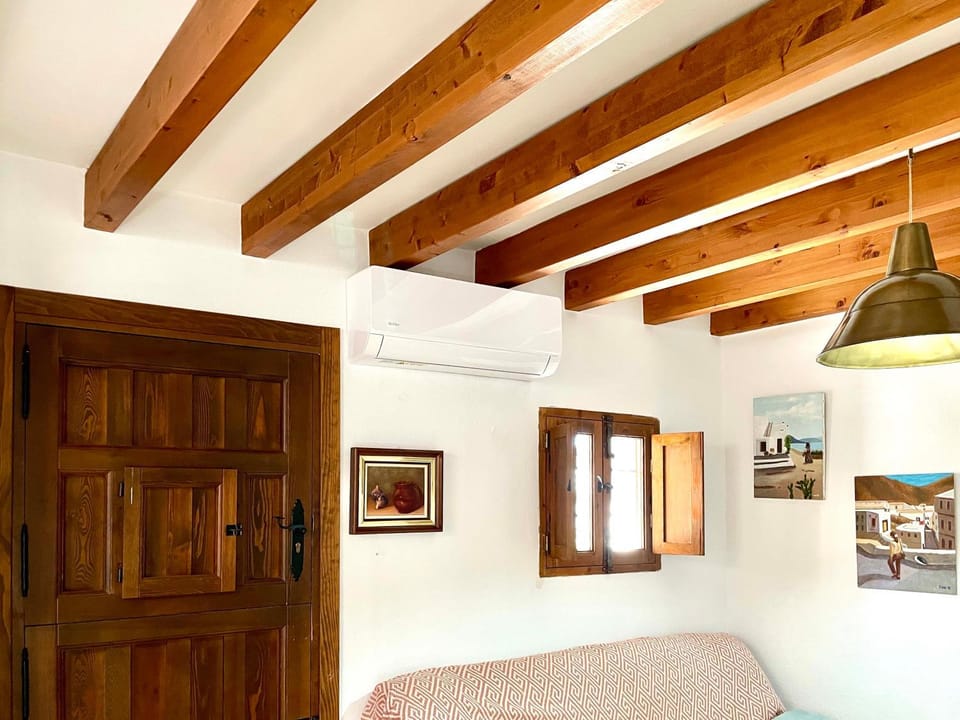Villa Mari Eusebia House in Comarca Metropolitana de Almería