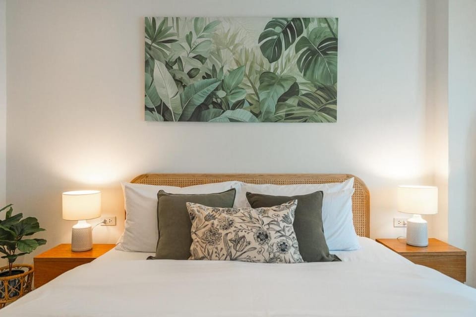 Nai Harn Beach Holiday Home - Rawai 4bdr House in Rawai