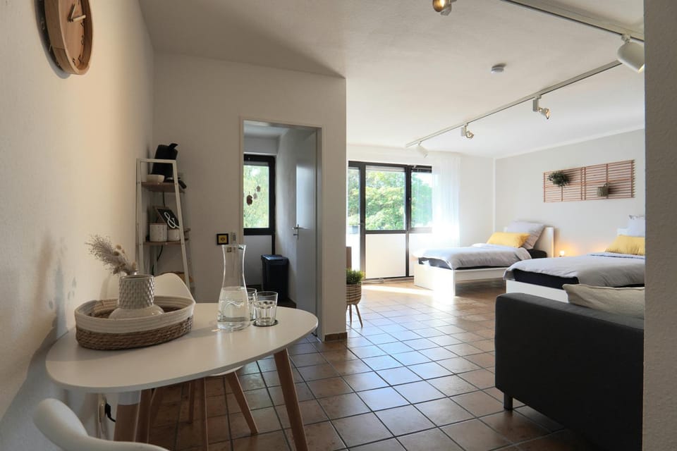 Living room, Photo of the whole room, Seating area, Dining area, Bedroom